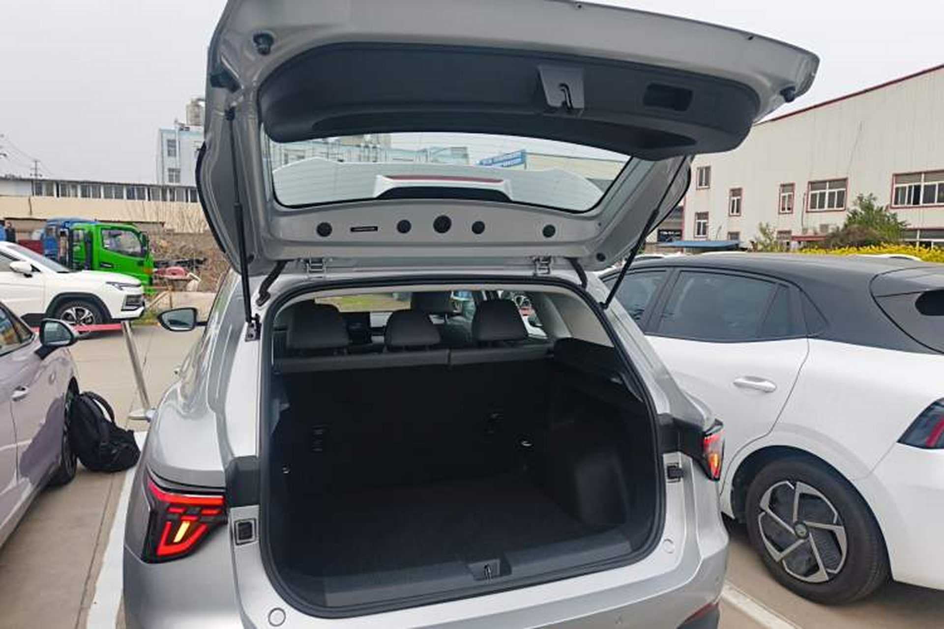 Used MG ES5 2025 515 Pro Rear-Drive Version Trunk