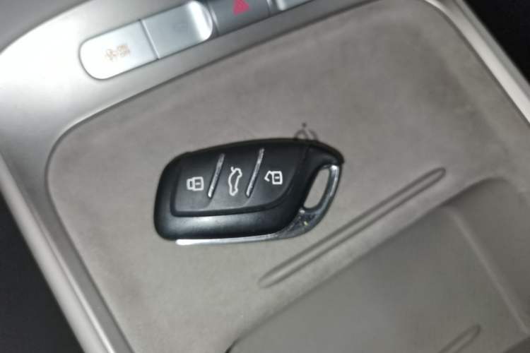 Used MG ES5 2025 525max Rear-Drive Intelligent Driving Version Vehicle Key