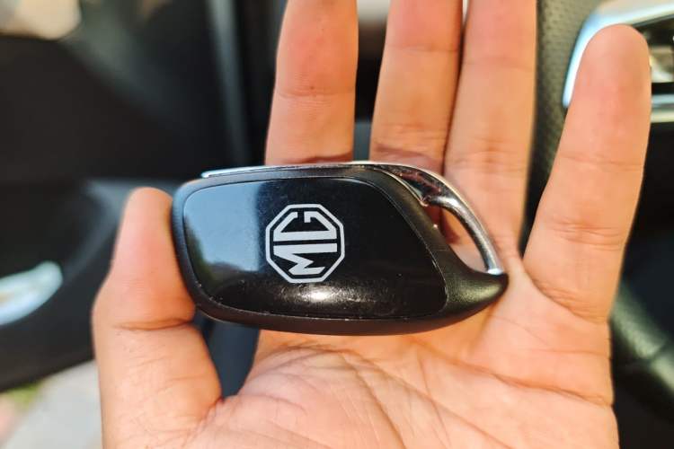 Used MG ES5 2025 525max Rear-Drive Intelligent Driving Version Vehicle Key
