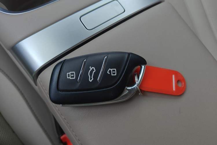 Used MG ES5 2025 525max Rear-Drive Intelligent Driving Version Vehicle Key