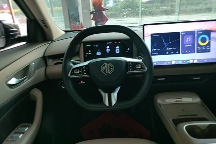 Used MG ES5 2025 525max Rear-Drive Intelligent Driving Version Steering Wheel