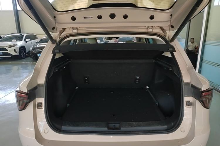 Used MG ES5 2025 525max Rear-Drive Intelligent Driving Version Trunk