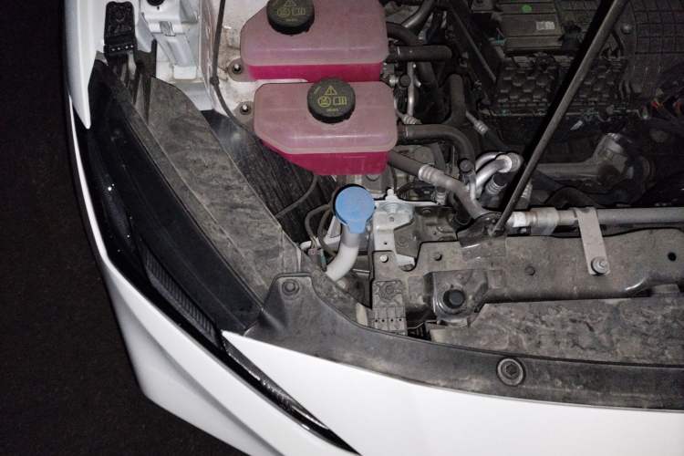 Used MG ES5 2025 515plus Rear-Drive Version Engine Bay Right