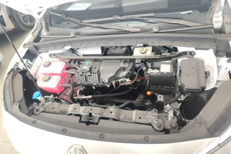 Used MG ES5 2025 425 Pro Rear-Drive Version Engine Bay