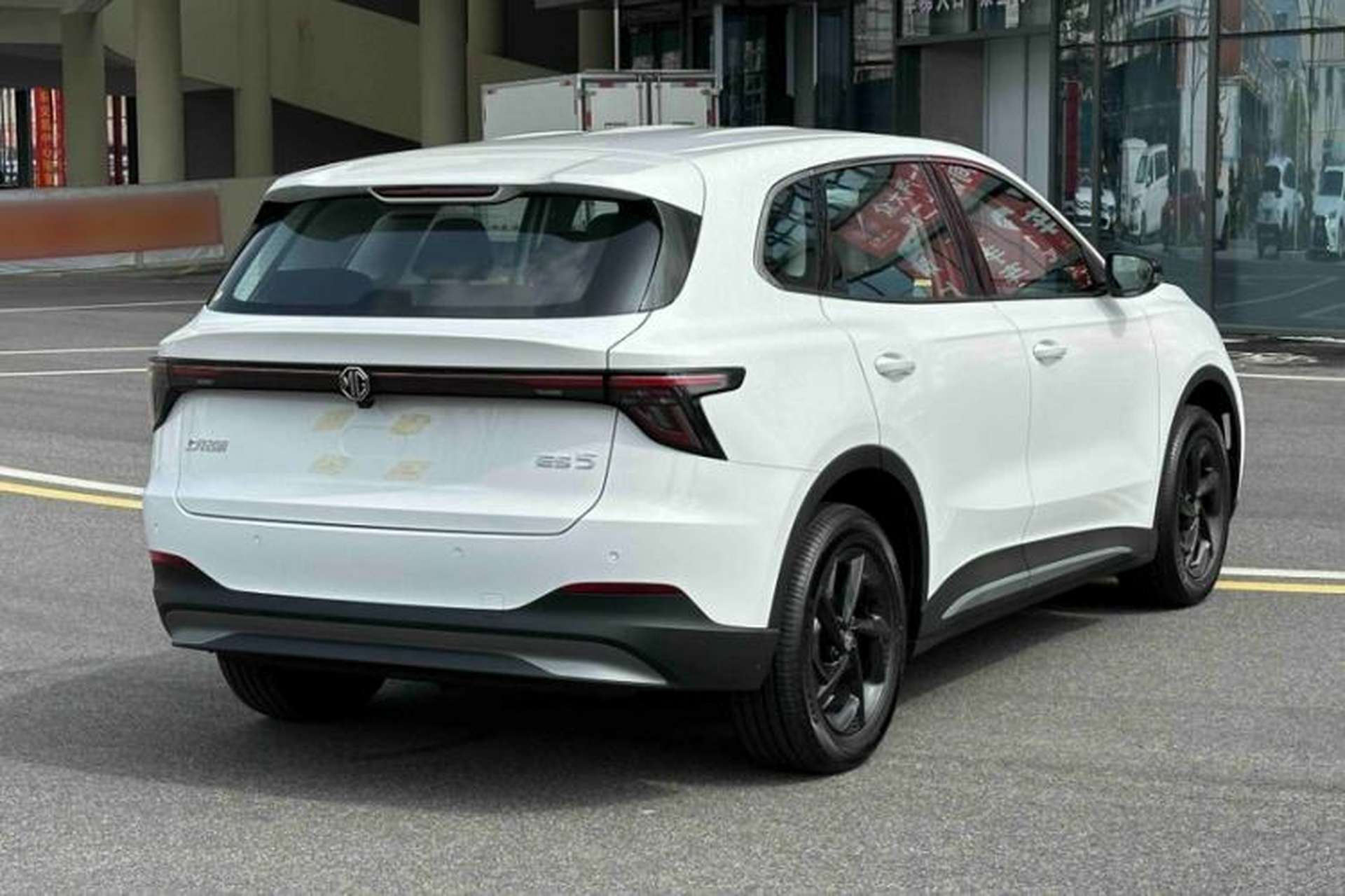 Used MG ES5 2025 425 Pro Rear-Drive Version Exterior 4