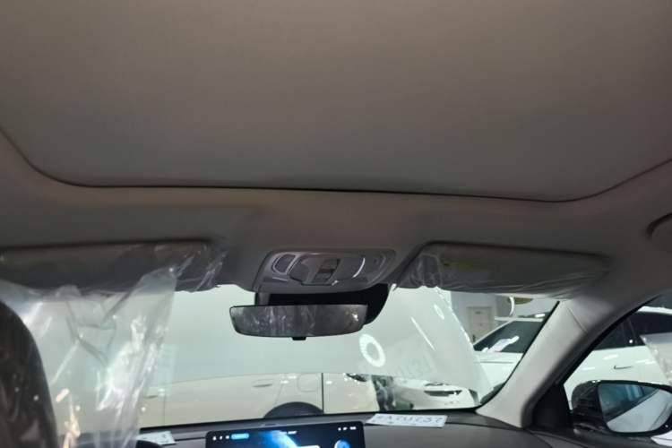 Used MG ES5 2025 425plus Rear-Drive Version Headliner