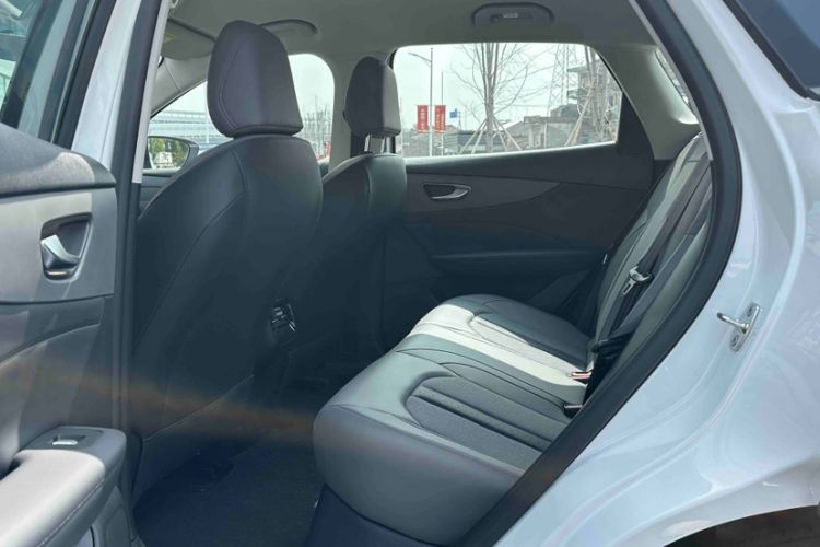 Used MG ES5 2025 425 Pro Rear-Drive Version Interior 1