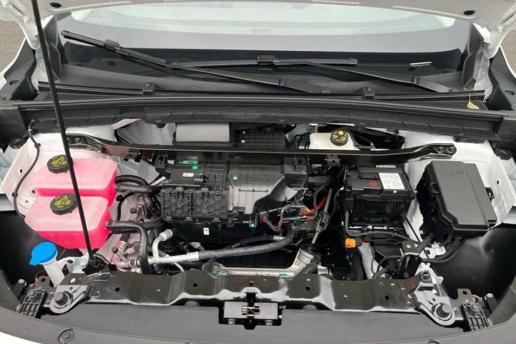 Used MG ES5 2025 425 Pro Rear-Drive Version Interior 2