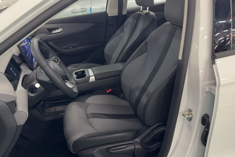 Used MG ES5 2025 425 Pro Rear-Drive Version Left Front Seat