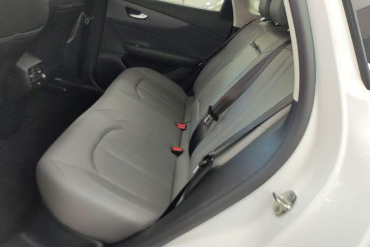 Used MG ES5 2025 425plus Rear-Drive Version Left Rear Seat