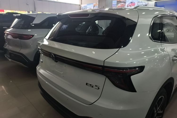 Used MG ES5 2025 425plus Rear-Drive Version Rear