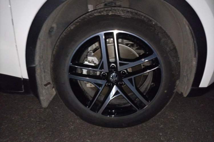 Used MG ES5 2025 515plus Rear-Drive Version Right Front Wheel Hub