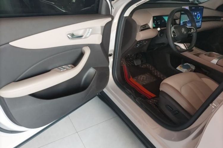 Used MG ES5 2025 525max Rear-Drive Intelligent Driving Version Driver Seat