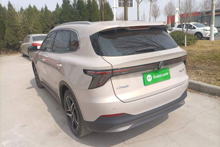 Used MG ES5 2025 525max Rear-Drive Intelligent Driving Version Exterior 2