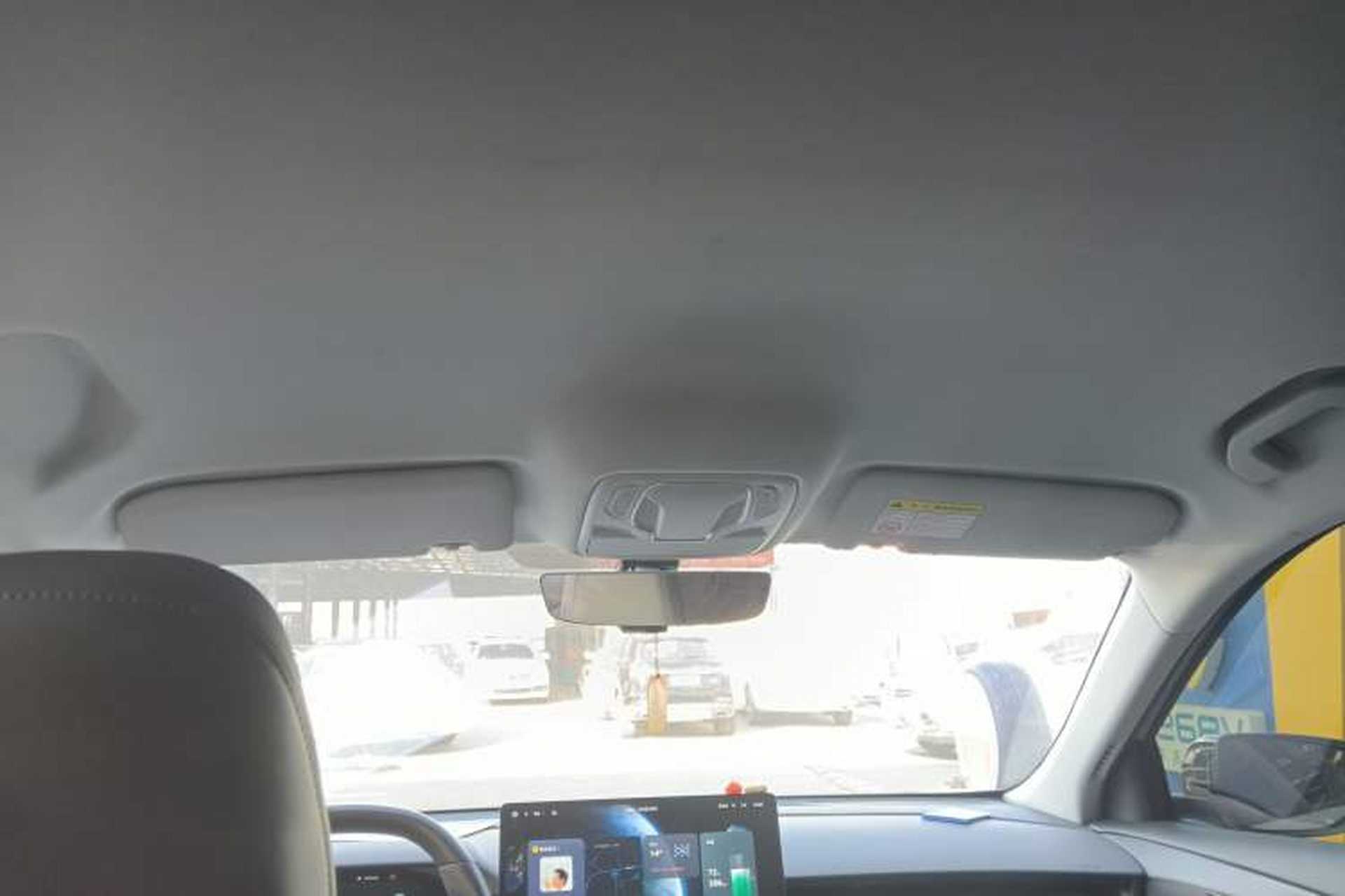 Used MG ES5 2025 425 Pro Rear-Drive Version Headliner