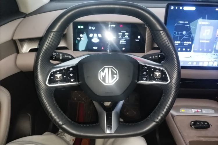 Used MG ES5 2025 525max Rear-Drive Intelligent Driving Version Steering Wheel