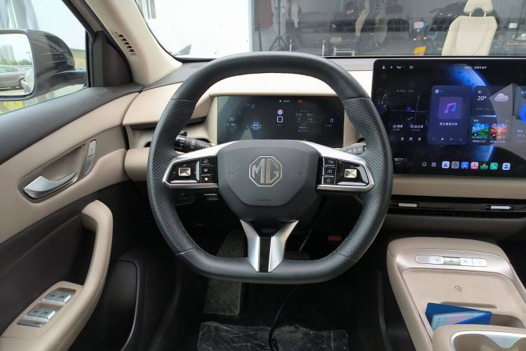 Used MG ES5 2025 525max Rear-Drive Intelligent Driving Version Steering Wheel