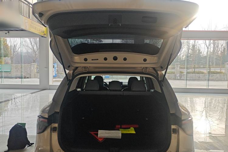 Used MG ES5 2025 425 Pro Rear-Drive Version Trunk
