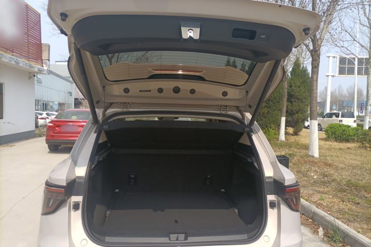 Used MG ES5 2025 525max Rear-Drive Intelligent Driving Version Trunk