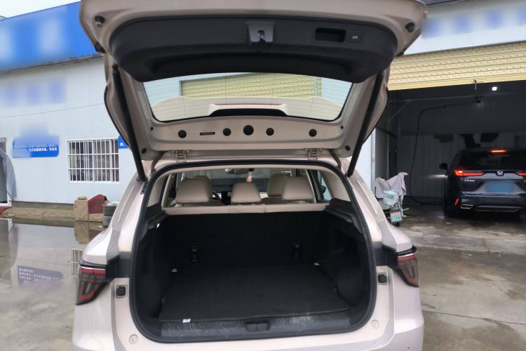 Used MG ES5 2025 525max Rear-Drive Intelligent Driving Version Trunk