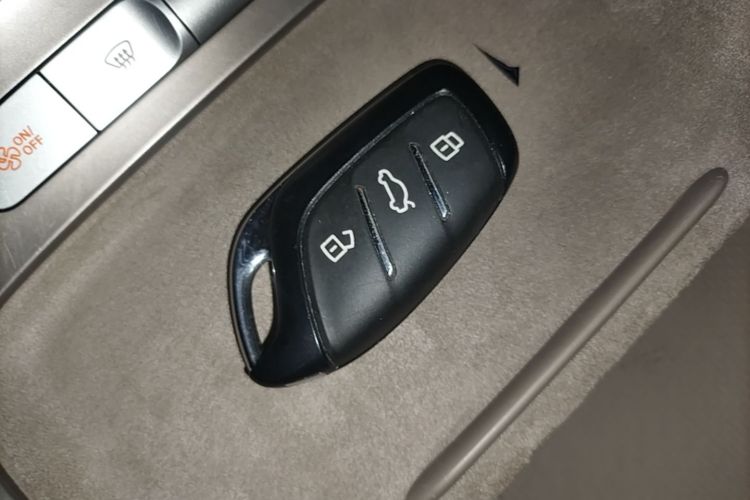 Used MG ES5 2025 525max Rear-Drive Intelligent Driving Version Vehicle Key