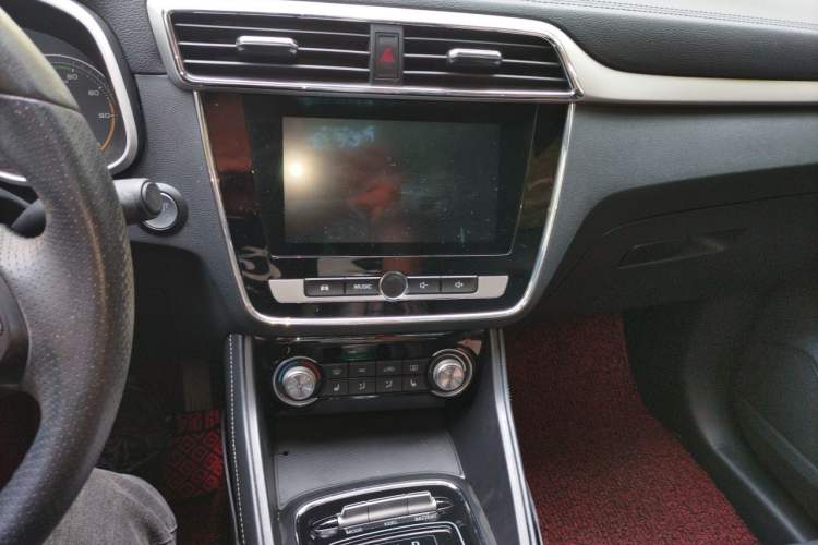 Used MG EZS Electric 2019 E-Pro Edition Audio And AC Panel