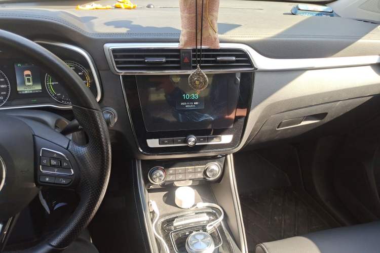 Used MG EZS Electric 2019 E-Base Edition Audio And AC Panel