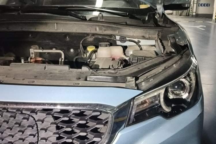 Used MG EZS Electric 2019 E-Pro Edition Engine Bay Left