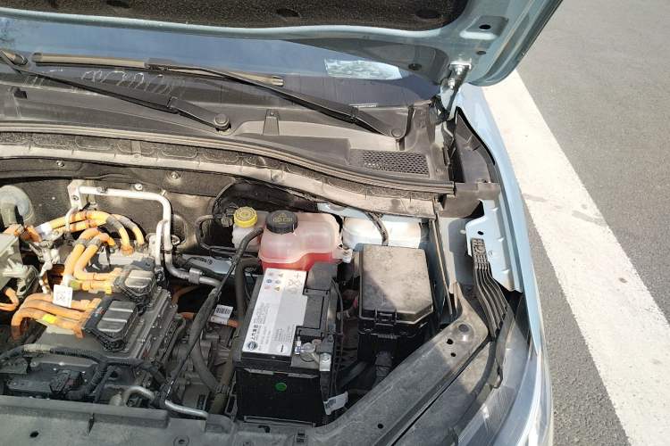 Used MG EZS Electric 2019 E-Plus Edition Engine Bay Left