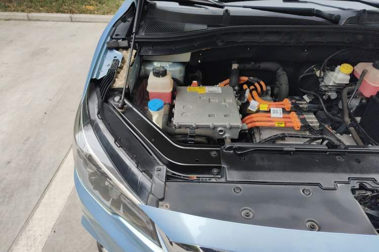 Used MG EZS Electric 2019 E-Plus Edition Engine Bay Right