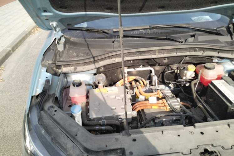Used MG EZS Electric 2019 E-Plus Edition Engine Bay Right