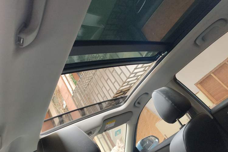 Used MG EZS Electric 2019 E-Pro Edition Headliner