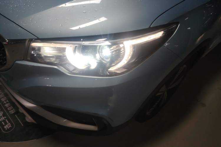 Used MG EZS Electric 2019 E-Plus Edition Left Front Headlight