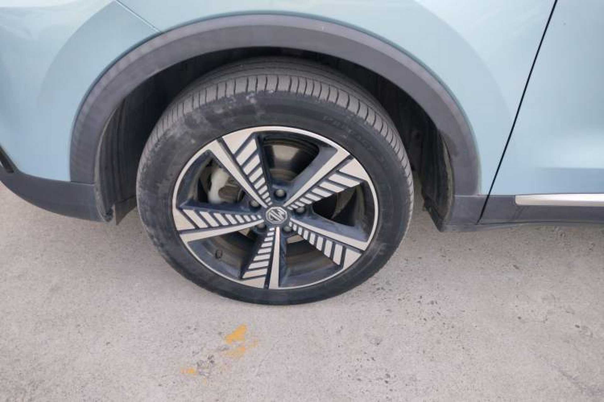 Used MG EZS Electric 2019 E-Plus Edition Left Front Wheel Hub