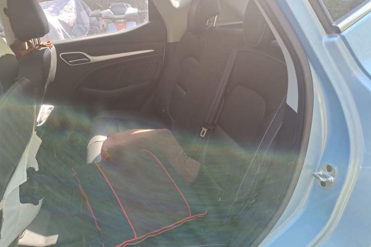 Used MG EZS Electric 2019 E-Base Edition Left Rear Seat