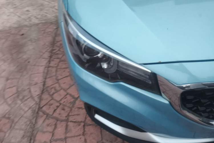 Used MG EZS Electric 2019 E-Plus Edition Right Front Headlight