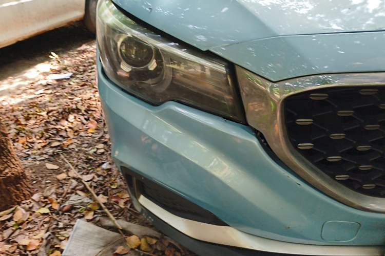 Used MG EZS Electric 2019 E-Pro Edition Right Front Headlight