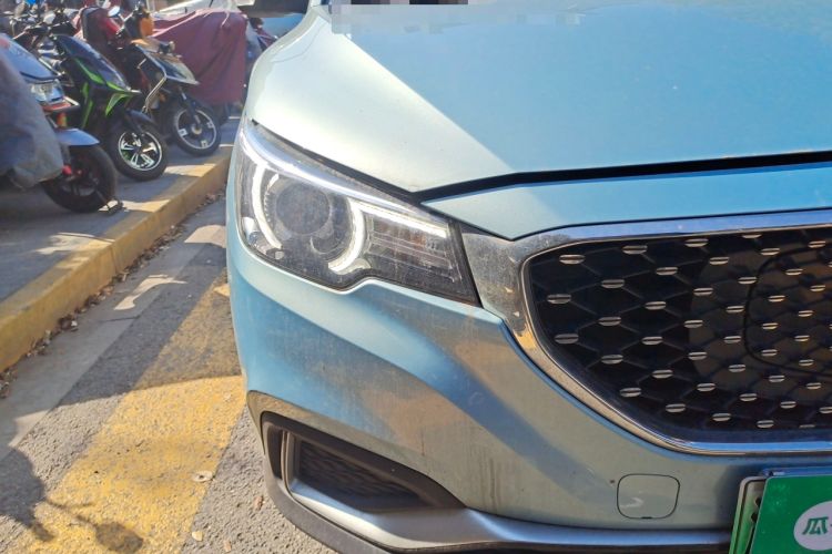 Used MG EZS Electric 2019 E-Base Edition Right Front Headlight