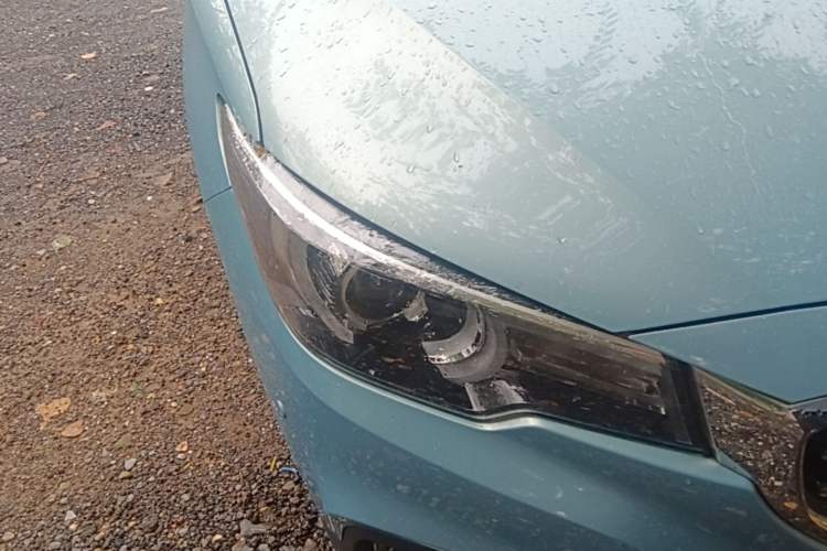 Used MG EZS Electric 2019 E-Plus Edition Right Front Headlight
