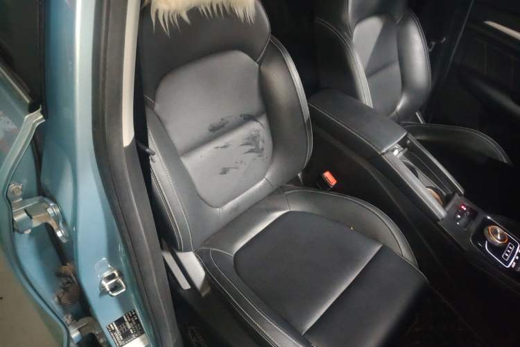 Used MG EZS Electric 2019 E-Plus Edition Right Front Seat