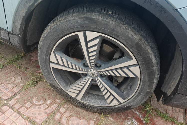 Used MG EZS Electric 2019 E-Plus Edition Right Front Wheel Hub