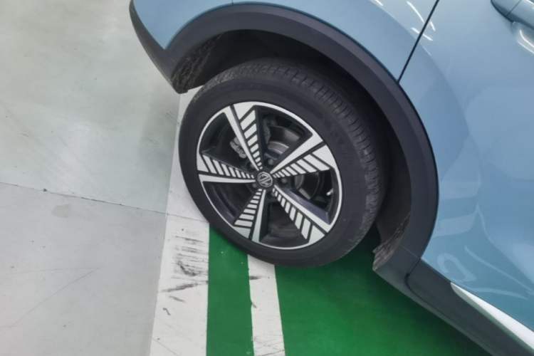 Used MG EZS Electric 2019 E-Pro Edition Right Rear Wheel Hub
