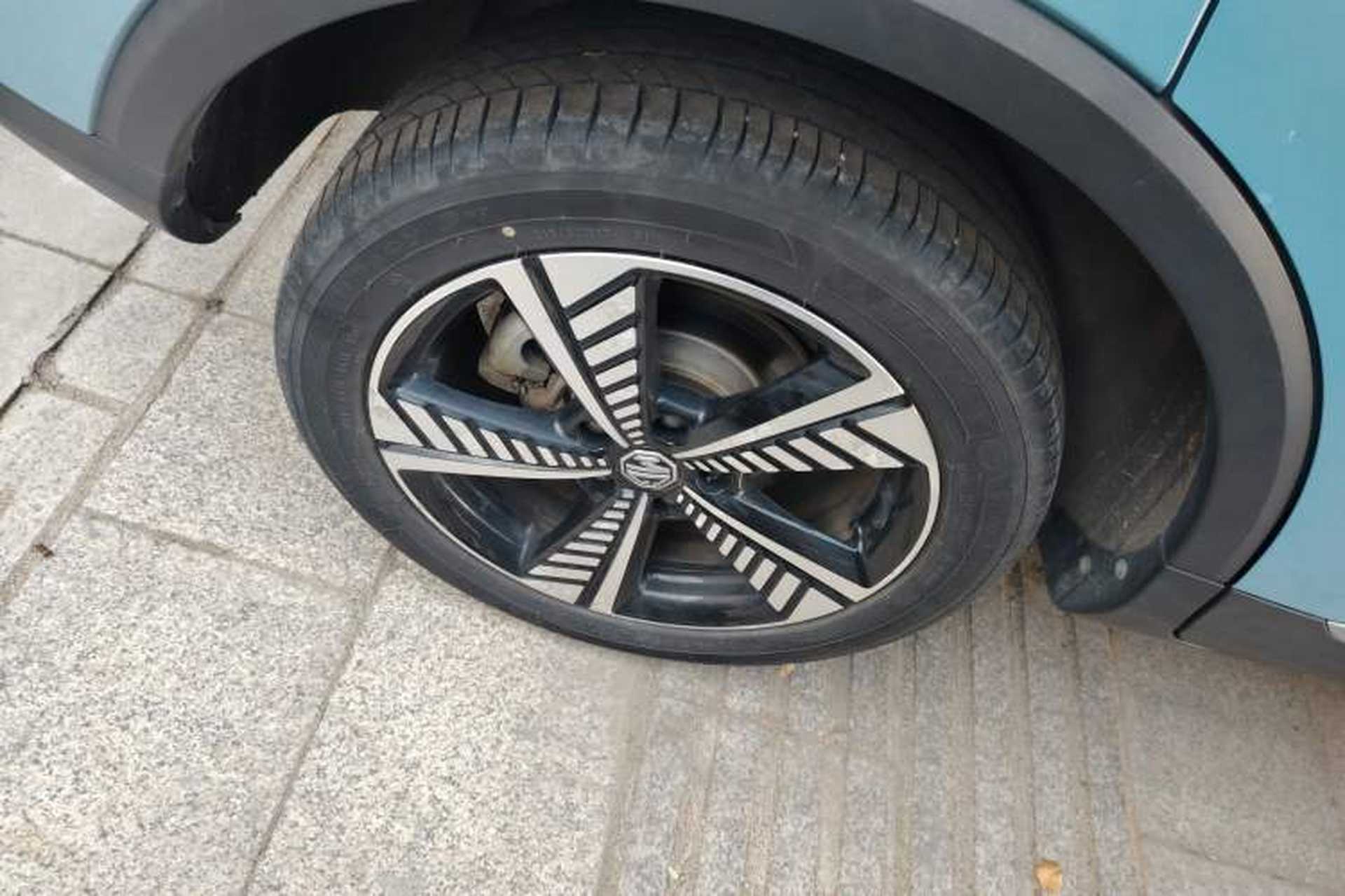 Used MG EZS Electric 2019 E-Plus Edition Right Rear Wheel Hub