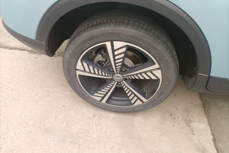 Used MG EZS Electric 2019 E-Plus Edition Right Rear Wheel Hub