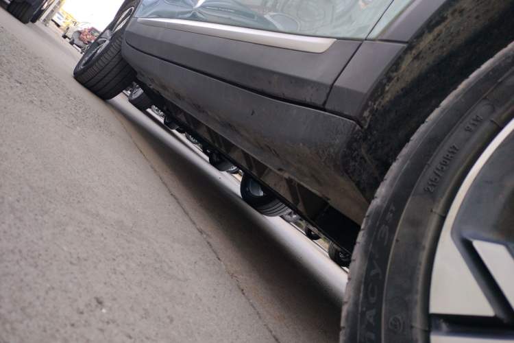 Used MG EZS Electric 2019 E-Plus Edition Right Side Sill