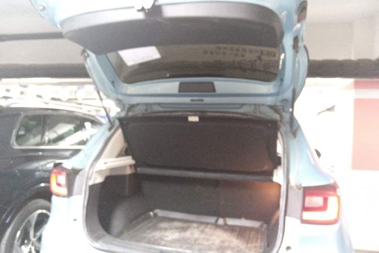 Used MG EZS Electric 2019 E-Plus Edition Trunk
