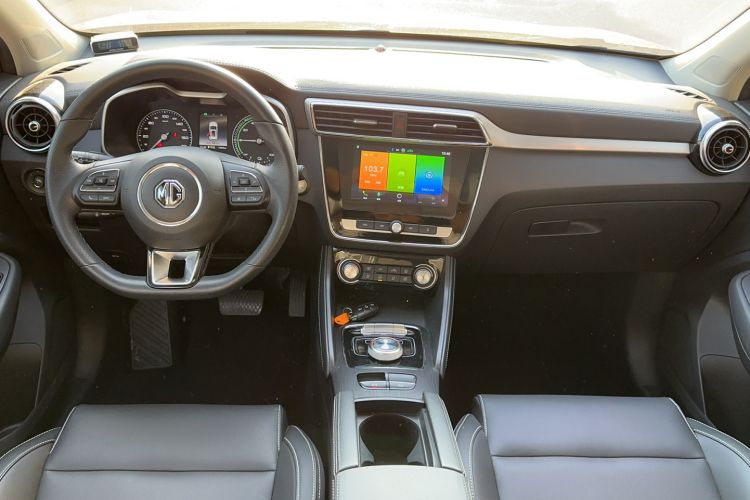 Used MG EZS Electric 2019 E-Plus Edition Center Console