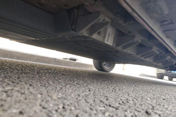 Used MG EZS Electric 2019 E-Plus Edition Chassis Front Left