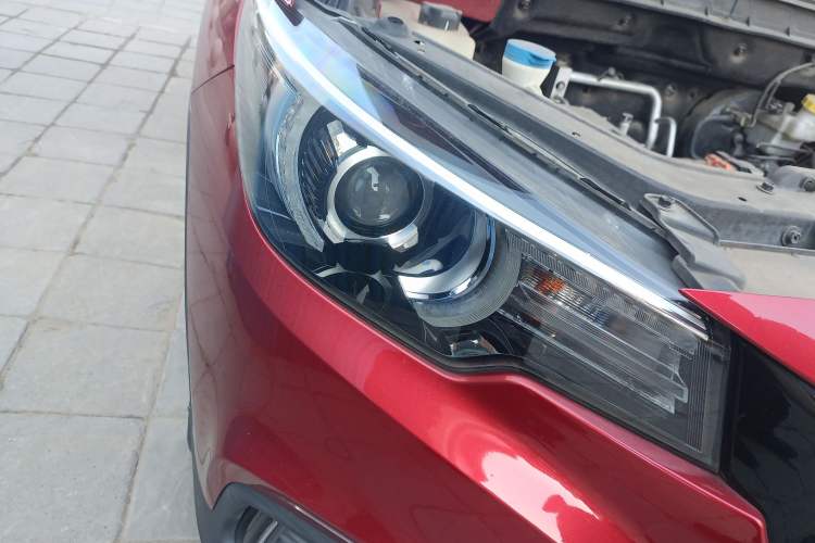 Used MG EZS Electric 2019 E-Pro Edition Right Front Headlight