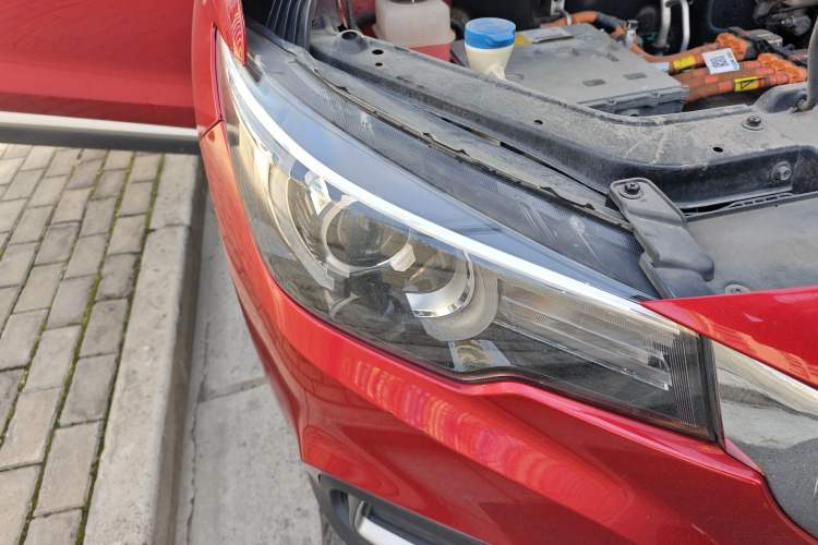 Used MG EZS Electric 2019 E-Plus Edition Right Front Headlight